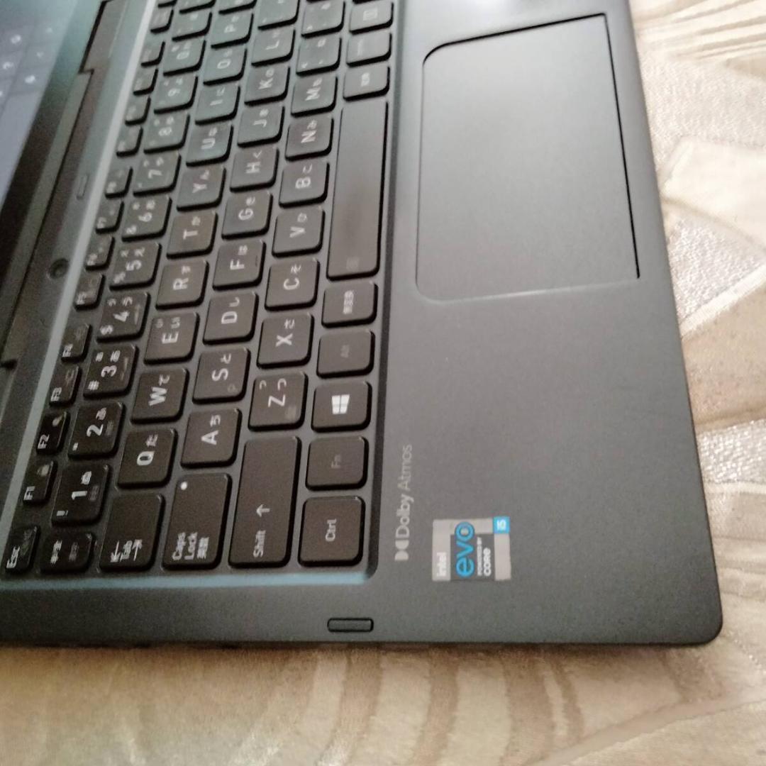 V83HS タッチ 11世代 i5 1920x1080 16G 256G 東芝