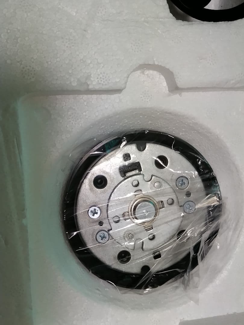 GigaCrysta モニター 本体