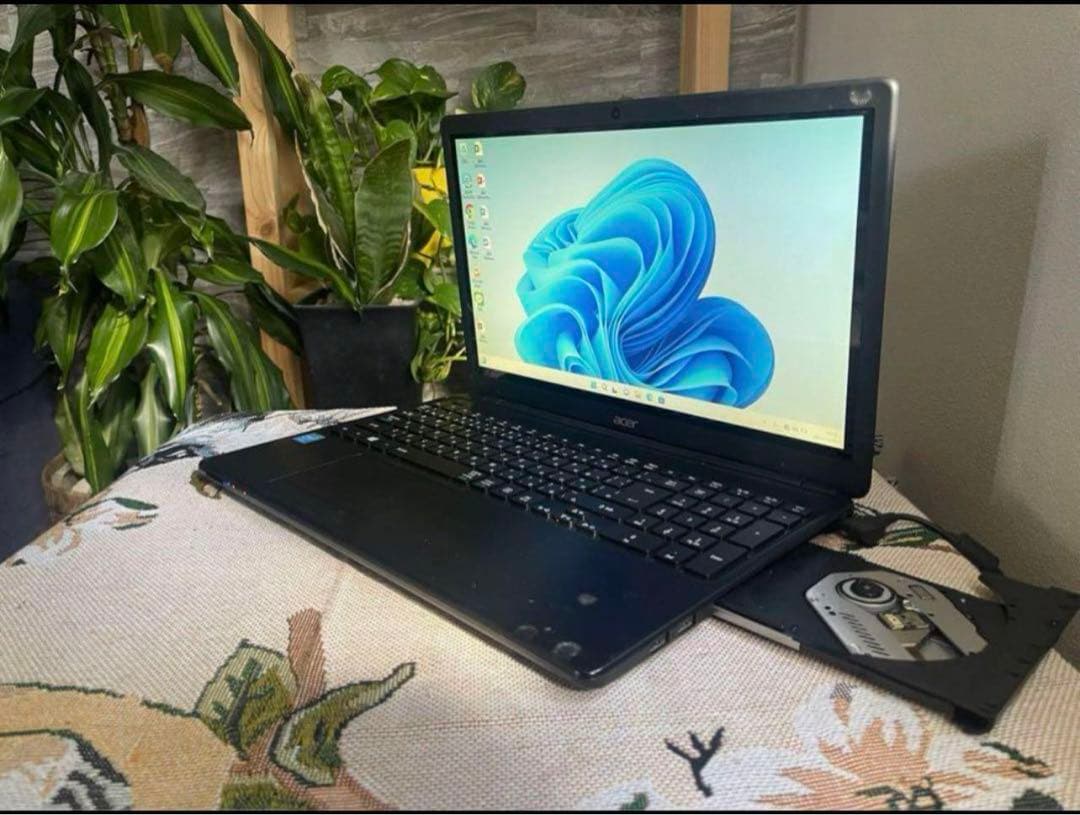 初心者✨ノートパソコン✨人気のacer✨届いてすぐ使える✨Windows11