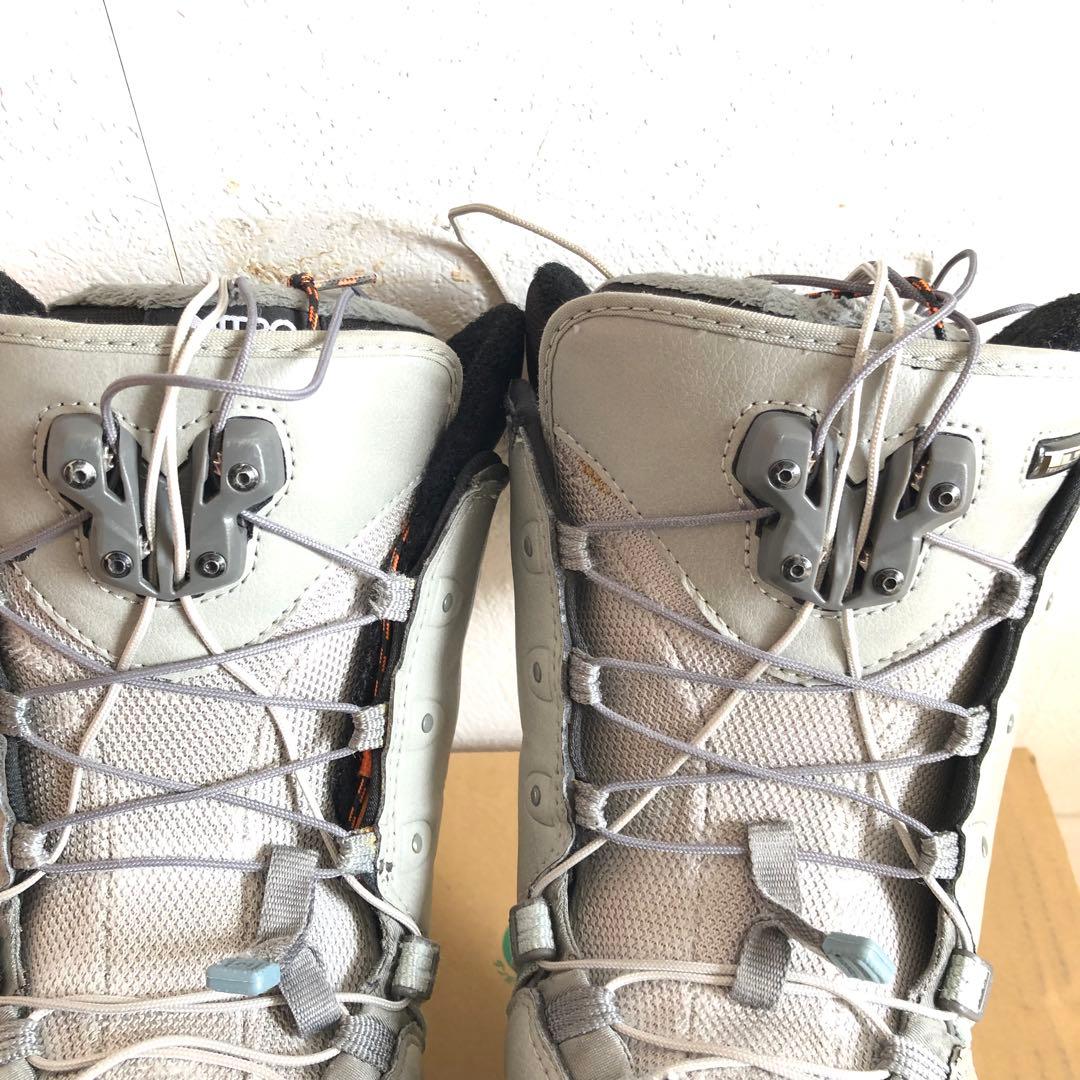 nitro crown 23.5 ride hera burton felix並