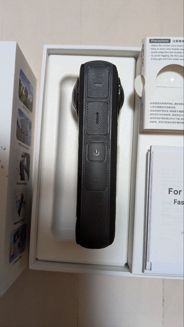 Insta360X4　本体　➕️　付属品