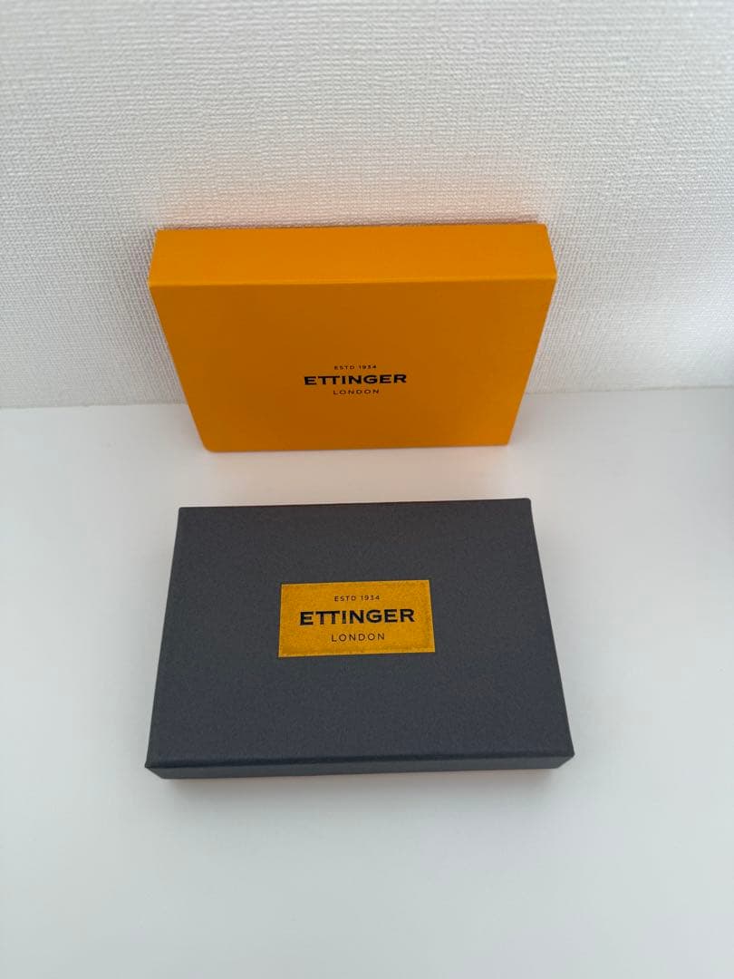 【新品未使用】エッティンガー 名刺入れ ブラック