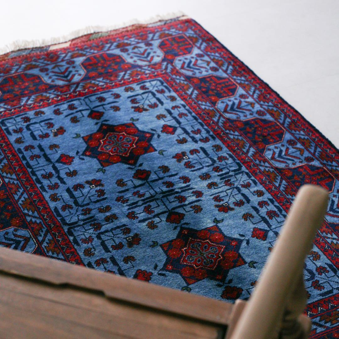 【新品】143cm×100cm アフガニスタン　トライバルラグ　ソファサイズ