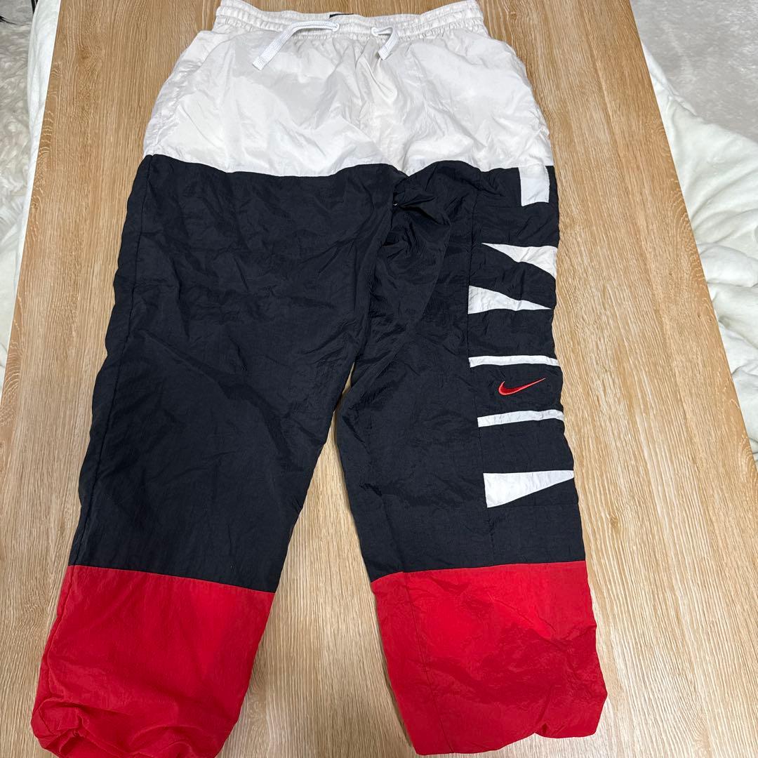Nike ナイロンジャケット XXL ホワイト/レッド/ブラック　セットアップ
