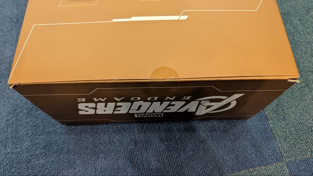 ト*す様 ホットトイズ サノス バトルダメージ版 アベンジャーズエンドゲーム M