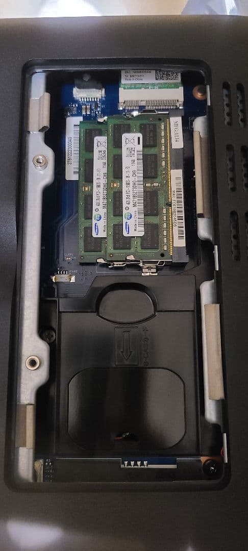 NEC一体型パソコン VALUESTARPC-VN770FS6B