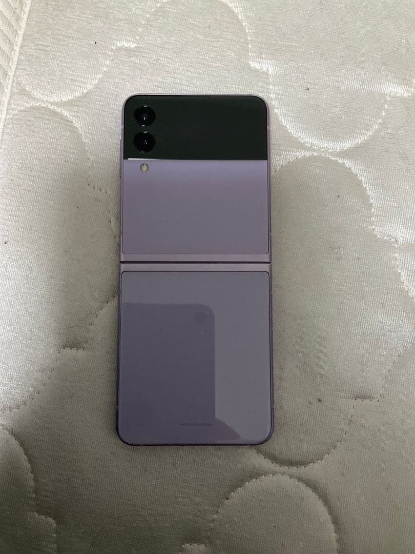 美品！Samsung galaxy Z Flip3 パープル