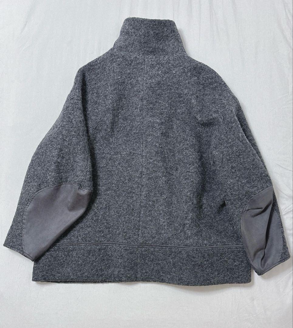 ●美品✨Hella ヘラ アームパッチショートコート　ウール　伊藤颯希さん