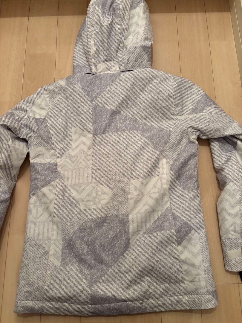 美品！1回着！オンヨネ　スキーウェア　上下セット　スノボウェア　Sサイズ