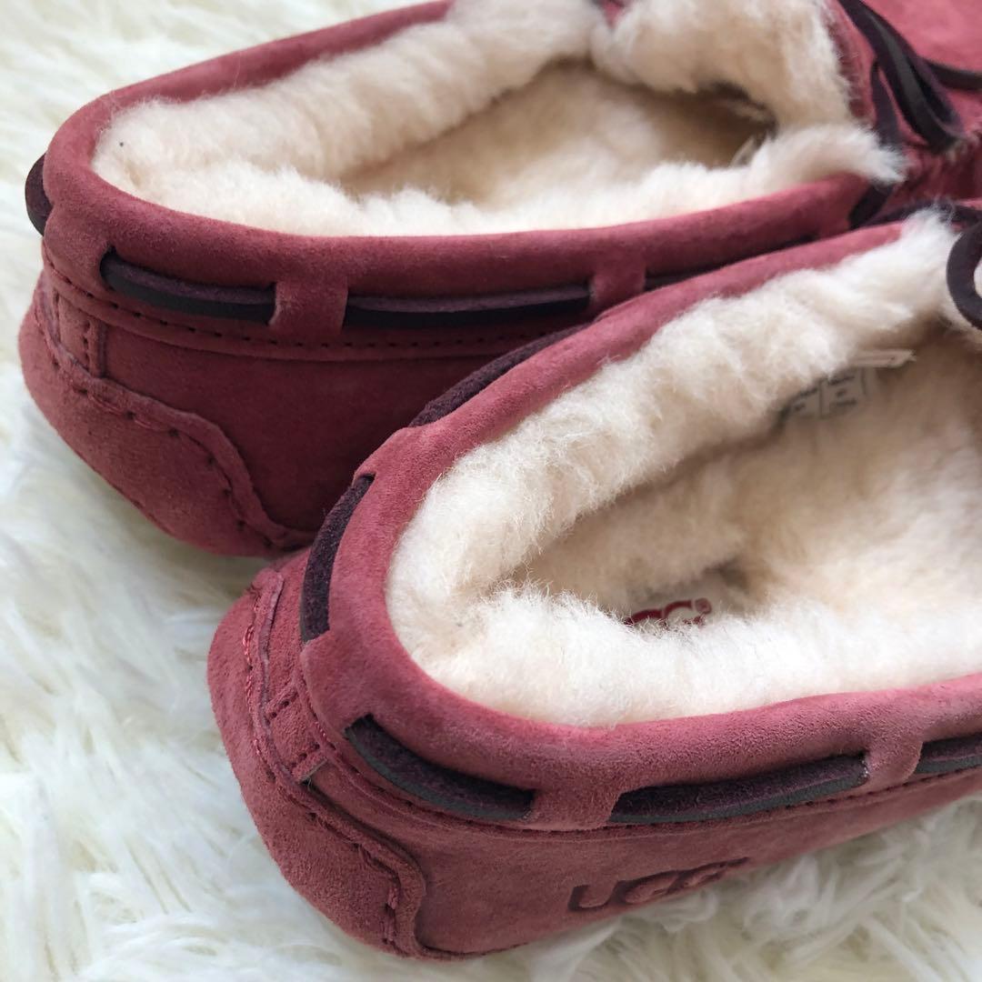 新品✨UGG モカシン ダコタ　ピンク アグ 23cm 希少カラー