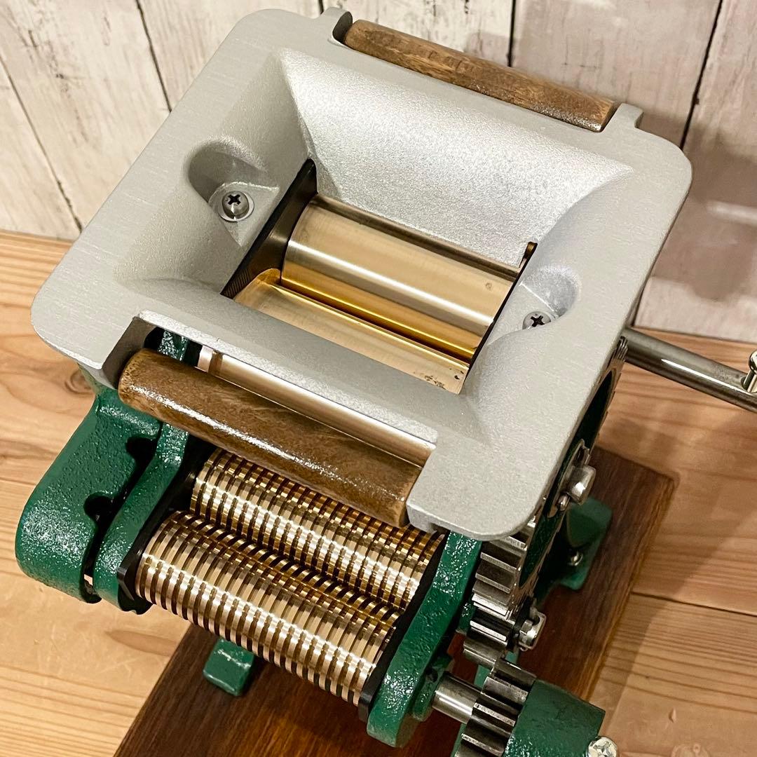 小野式製麺機　両刃　【2507-07】　説明書コピー有り　冷たい麺にも◎