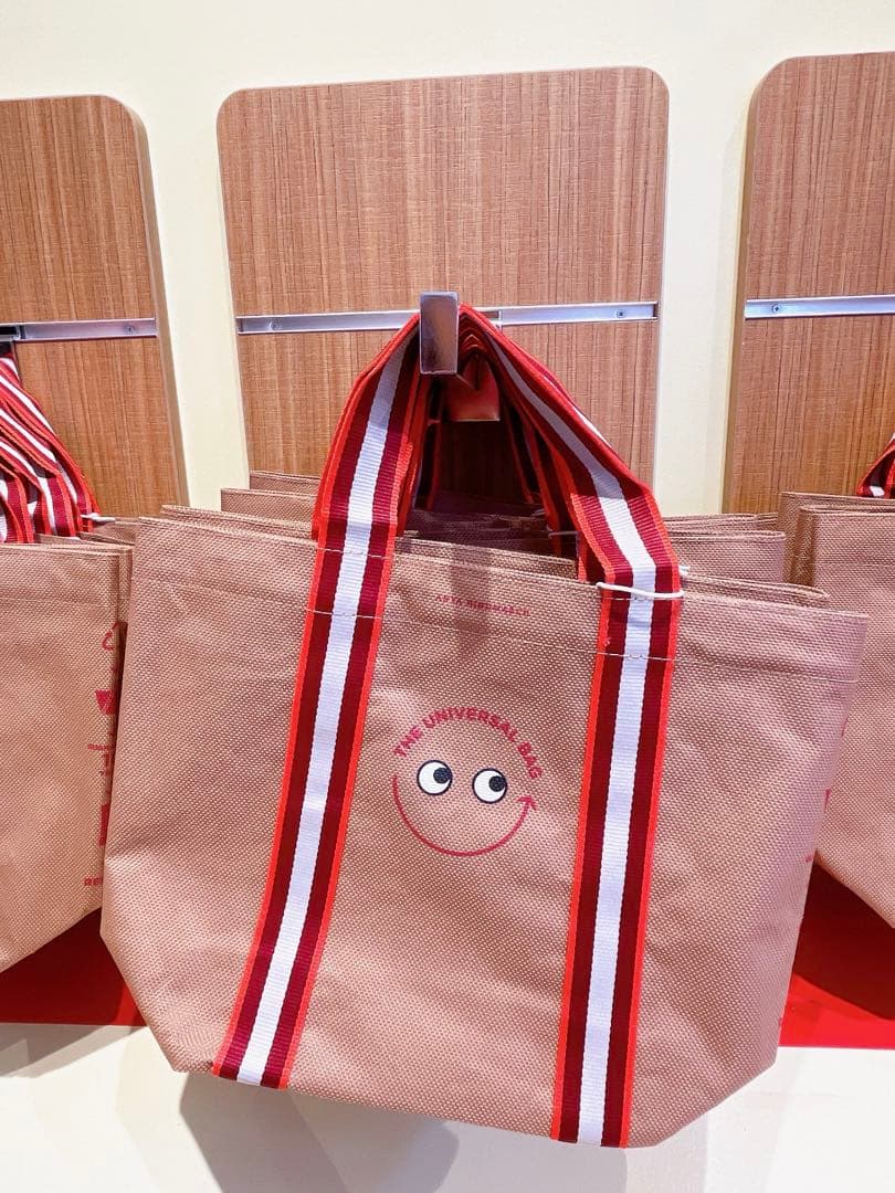【ロンドン限定】AnyaHindmarch ミニエコバッグ