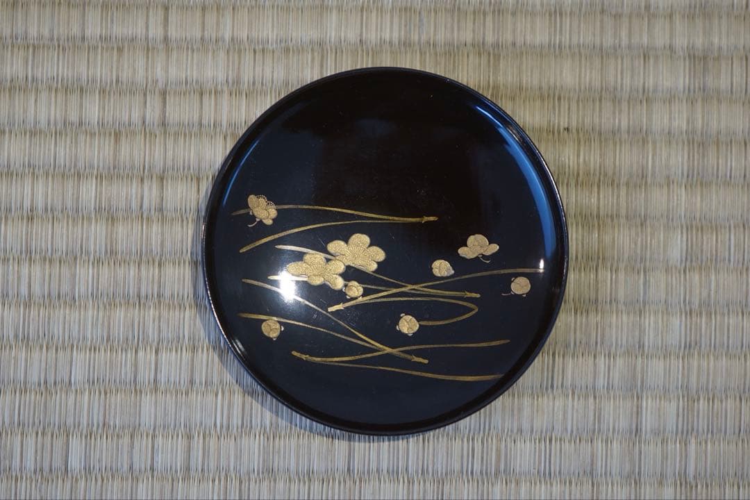 梅花松葉蒔絵・沈金風金円文(竹線刻) 黒漆吸物椀 2客/輪島塗 木製漆器 茶懐石