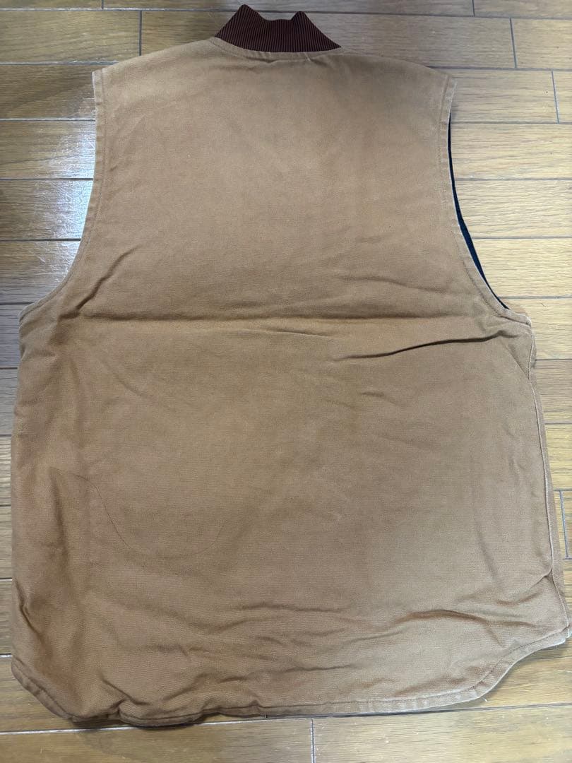 Carhartt ベスト　ダウンベスト　ブラウン　メキシコ製