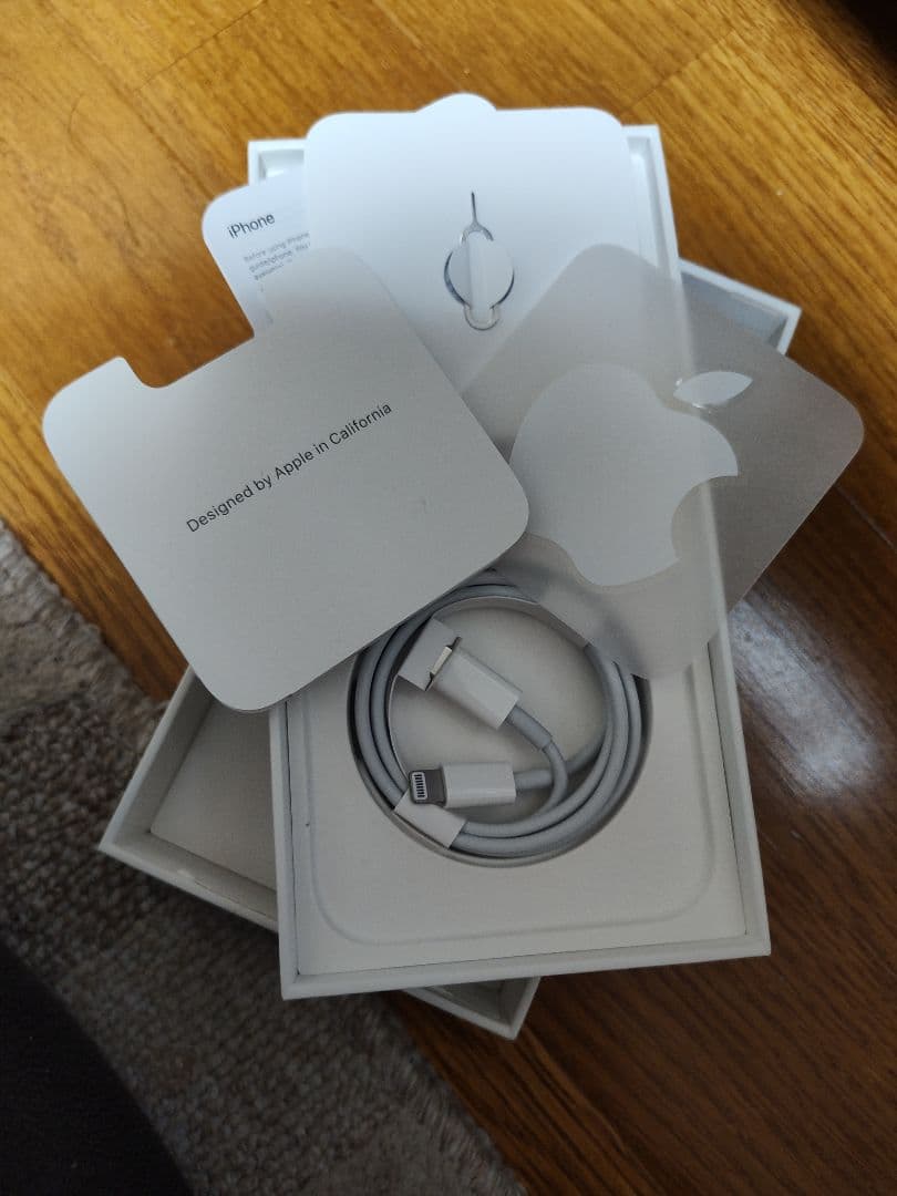 香港版 iPhone14 Pro Max 256GB シルバー 物理sim2枚