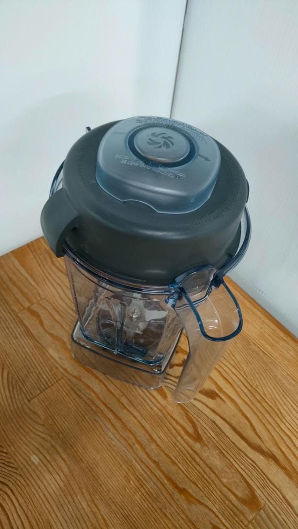 4649様　【美品】バイタミックス 1.4リットルコンテナ　1636