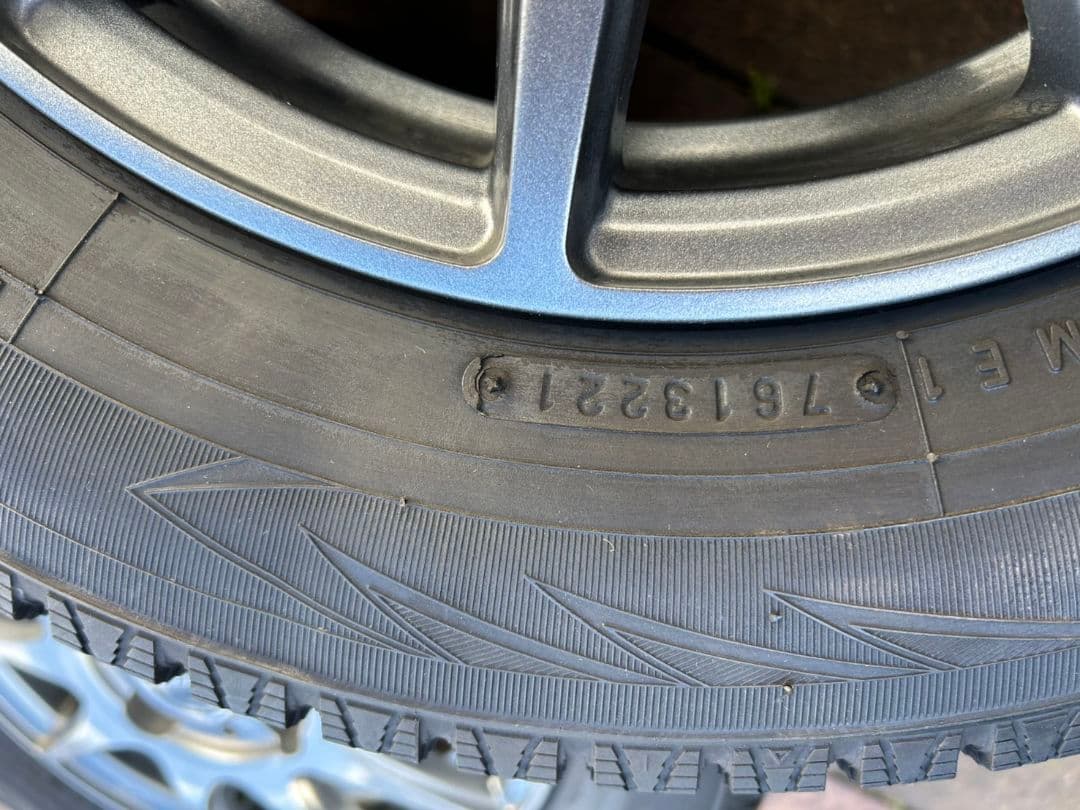 美品！ ホンダN-BOX スタッドレス4本アルミ付セット バリ溝