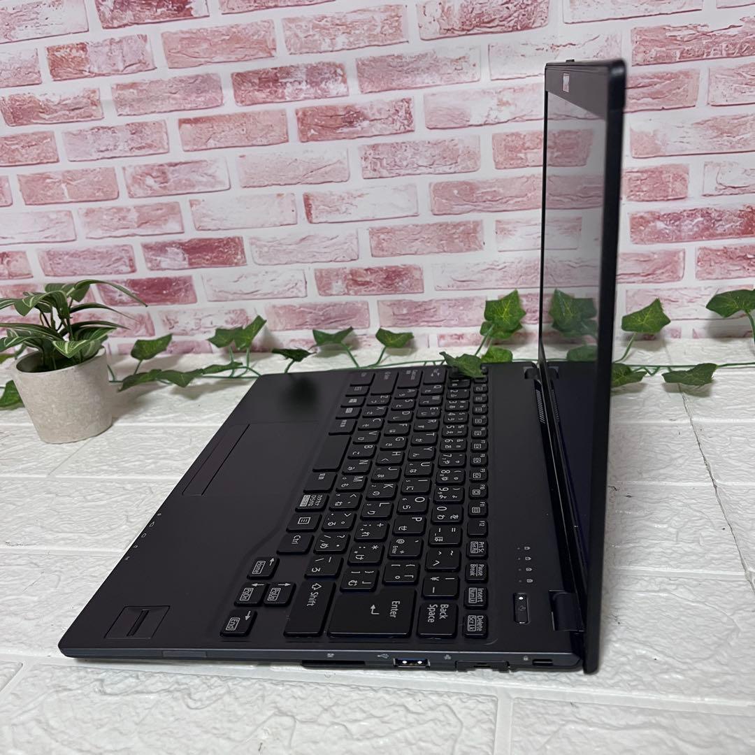 超美品SSD128GB メモリ8G★Bluetooth 高解像度 ノートPC17