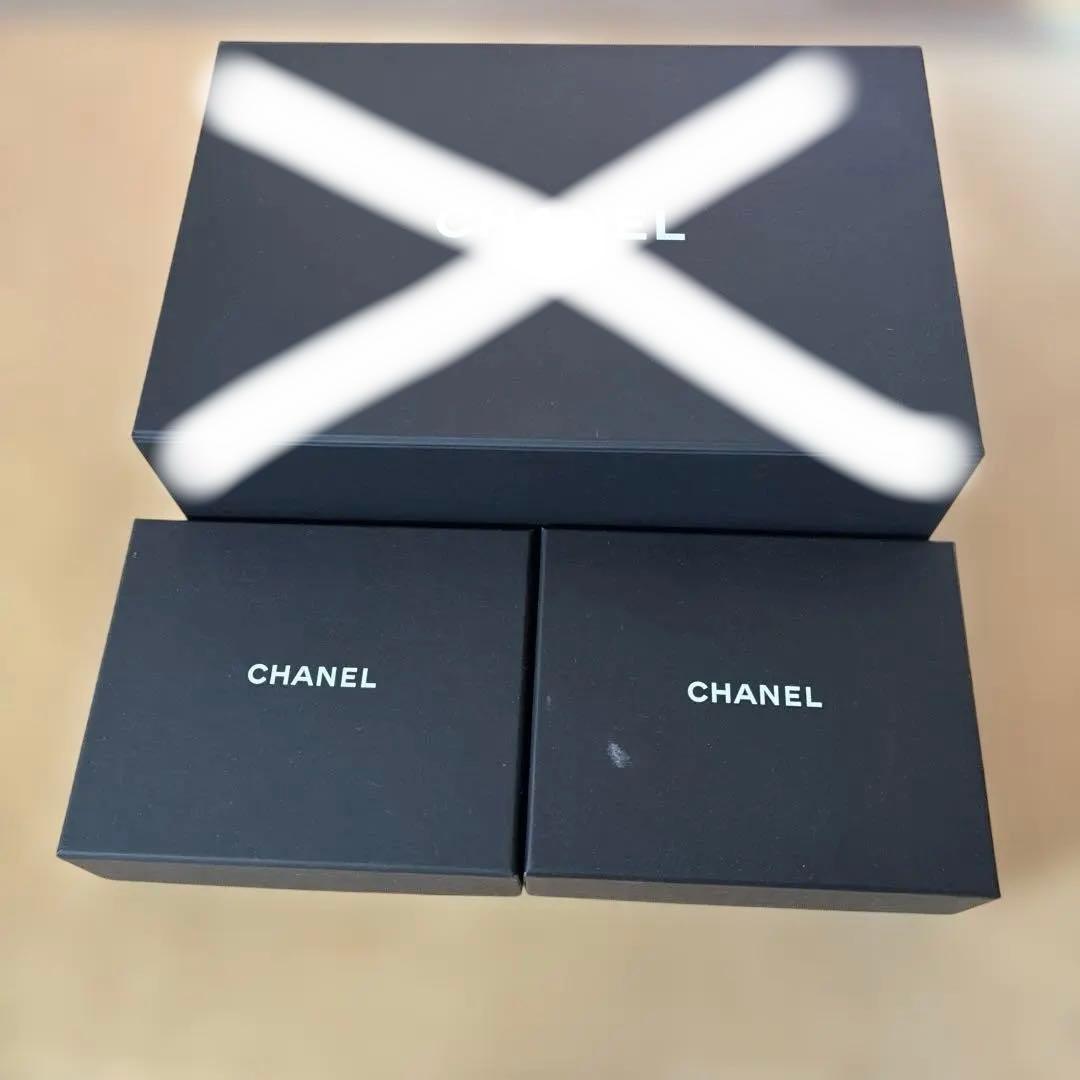 シャネル　ショッパー　空箱　マグネット　バレッタ　保存袋　付属品　セット