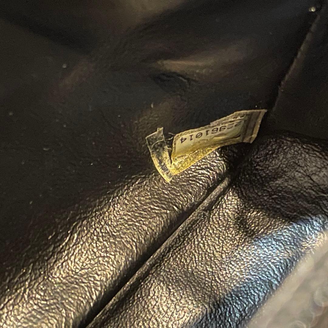 極美品　シャネル　マトラッセ　20 キャビアスキン　ショルダーバッグ　ブラック