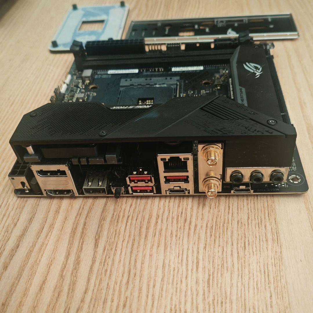 正常品 ASUS ROG B550-I