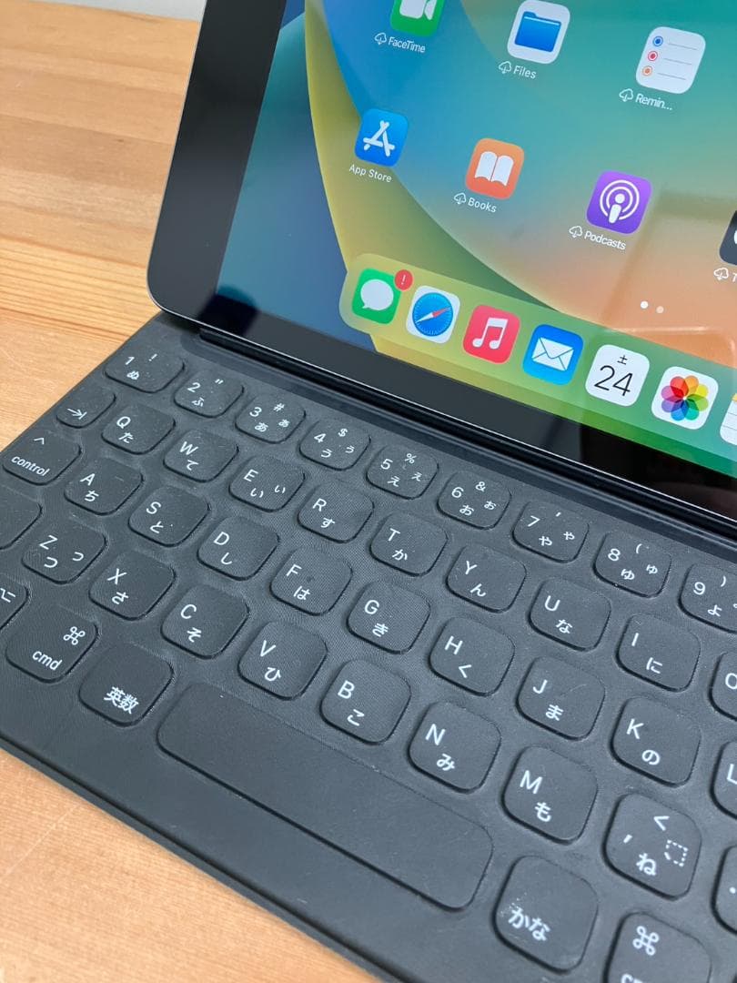 iPad 第9世代 WiFi 64GB Smart Keyboard A2602