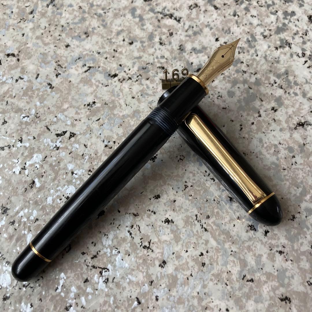 #169 オーバーホール済み 万年筆 PLATINUMプラチナ 3776 14k