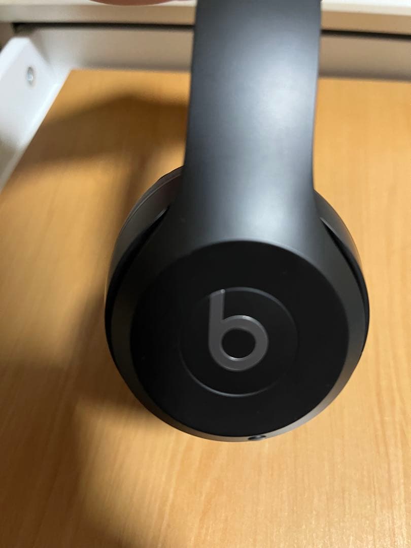 ヘッドホン Beats Solo 4 -