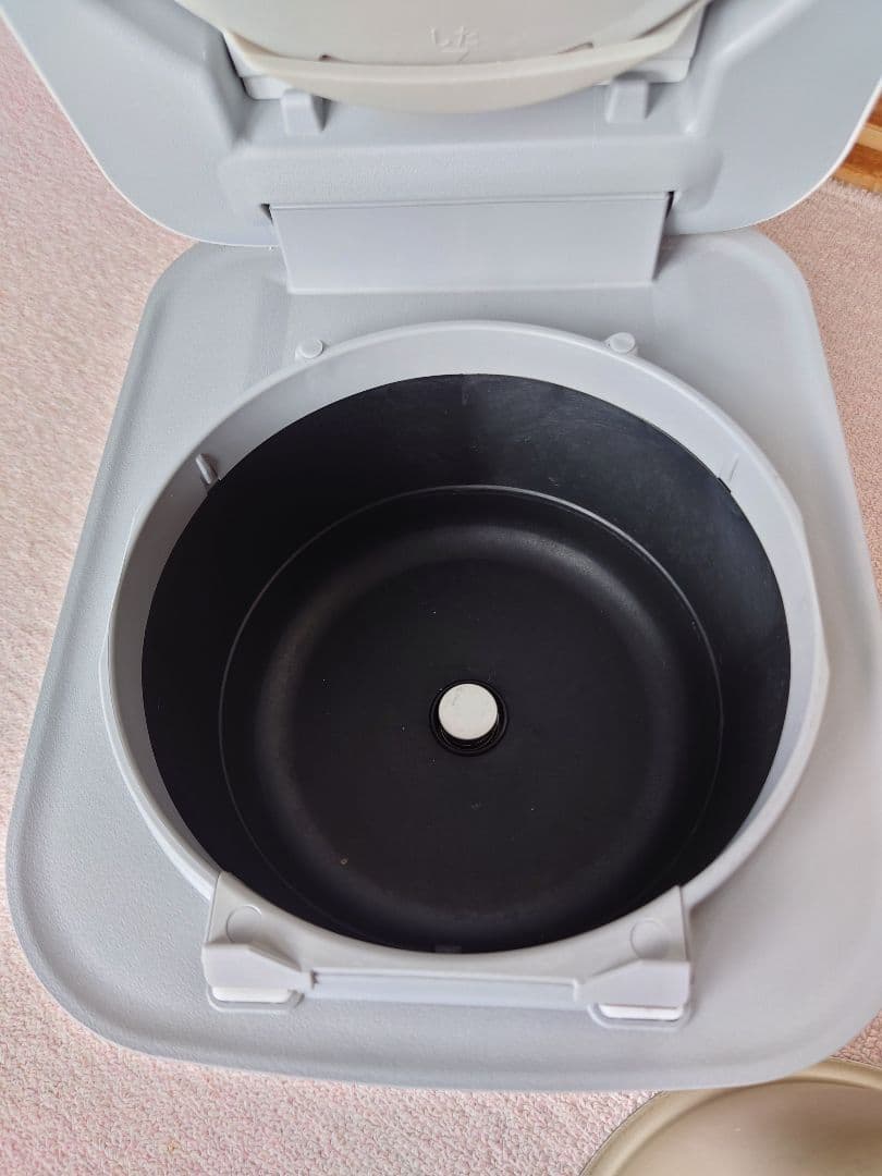 【2023年製】HITACHI 圧力＆スチーム IH炊飯器RZ-V100FM