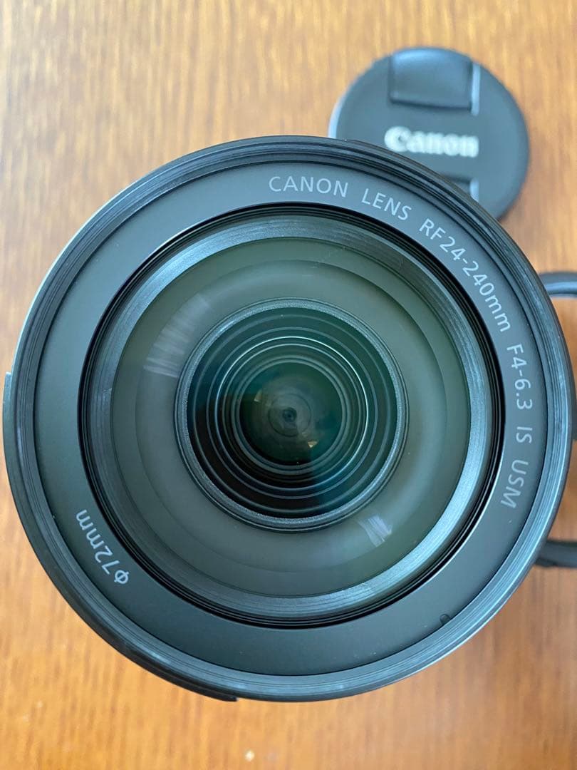 美品　Canon RF24-240mm F4-6.3ISUSM