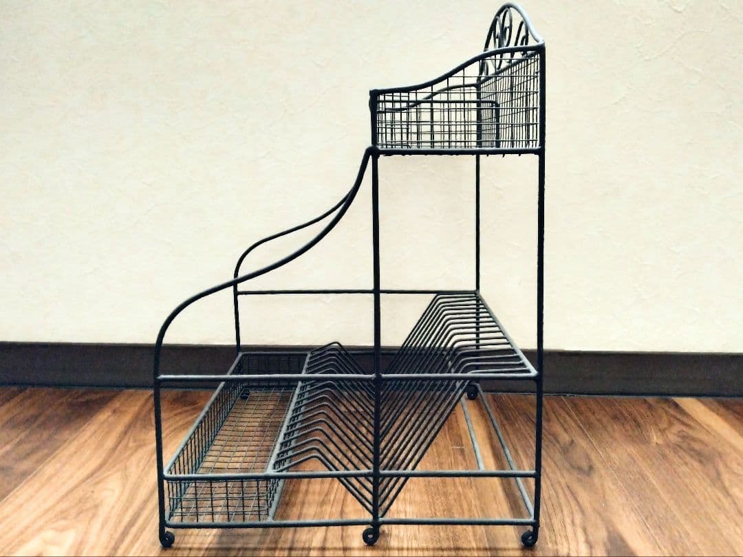 【ANTIQUE】コントワール・ドゥ・ファミーユ アイアンディッシュラック