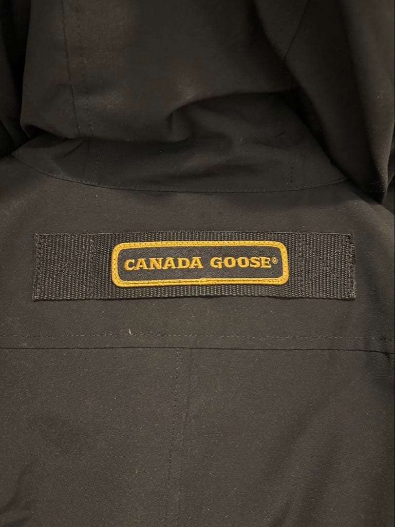   カナダグース　ダウンジャケット