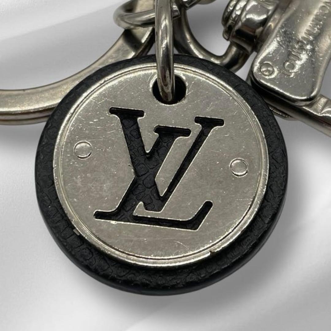 ジャイアン様　ルイヴィトン　キーホルダー タイガ メンズ ホルダー付きw3