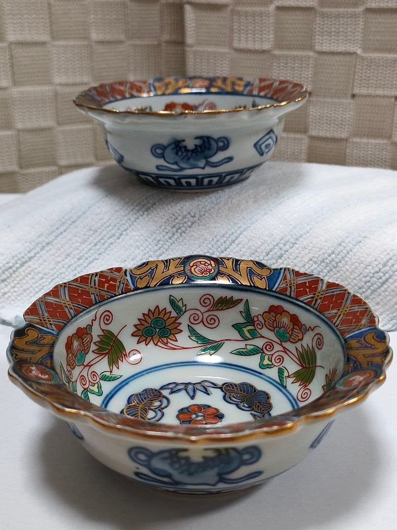 ●5124#0115　林九郎作 花型地紋金菊小付揃(共箱&栞付き)　1206