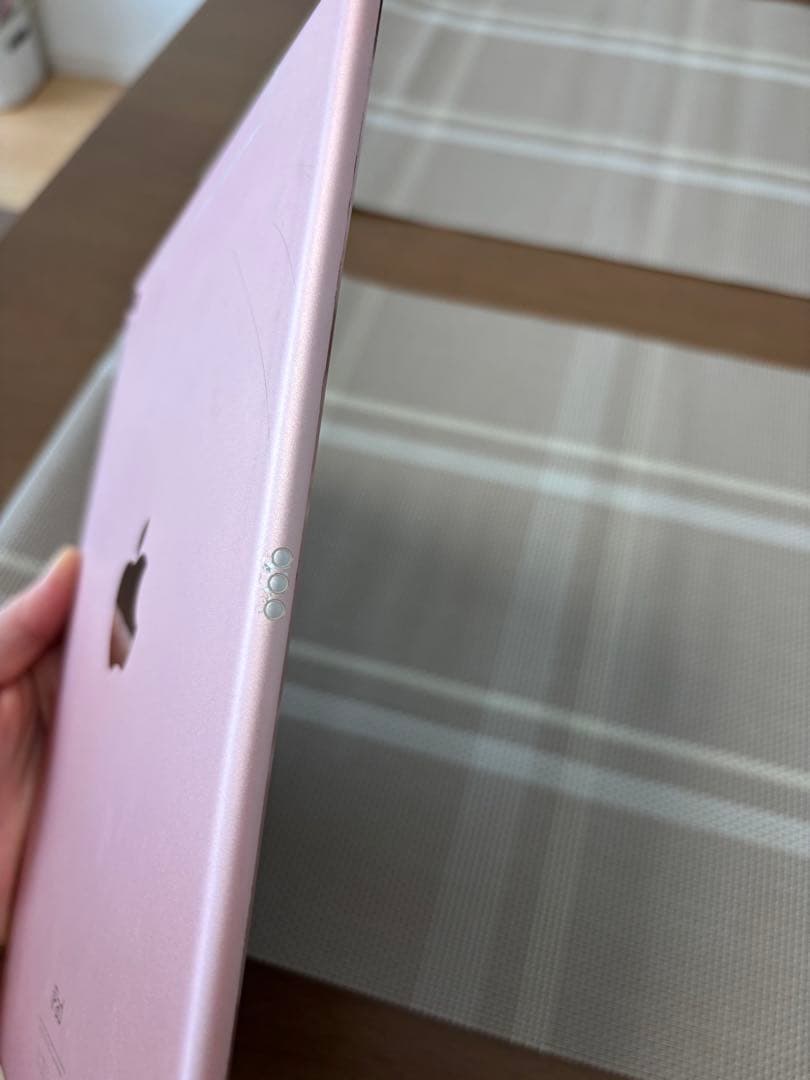 Apple iPad pro 9.7インチ 32GB本体 セルラーモデル