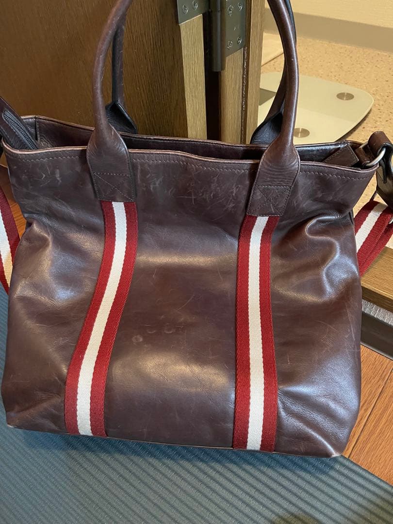 BALLY ダークブラウン レザートートバッグ