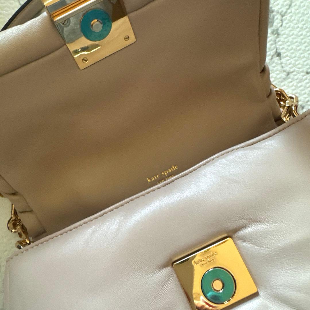 新品　ケイト・スペード ダコタ パフィ レザー クロスボディ