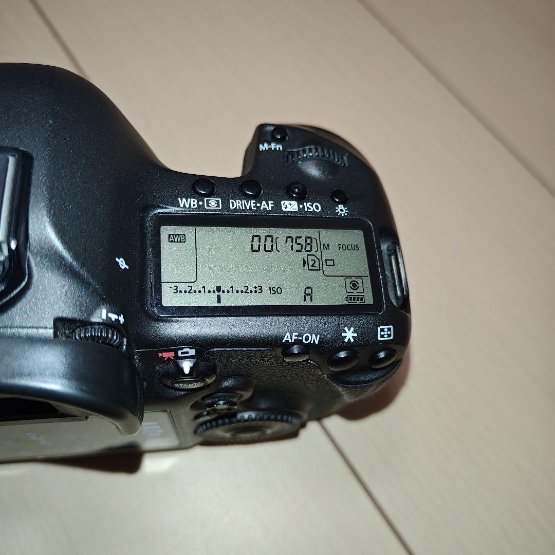 Y*9様 Canon EOS 5DsR デジタル一眼レフカメラ　おまけ付き