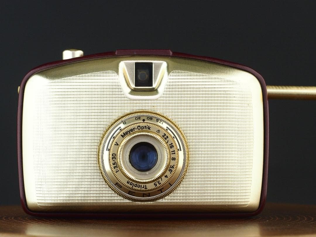 PENTI ハーフ判カメラ TRIOPLAN 3.5/30 ワインレッド