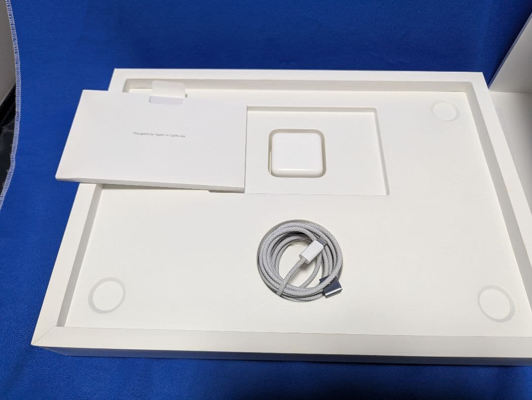 【状態良好】MacBook Air 15.3インチ（M2 ）付属品完備