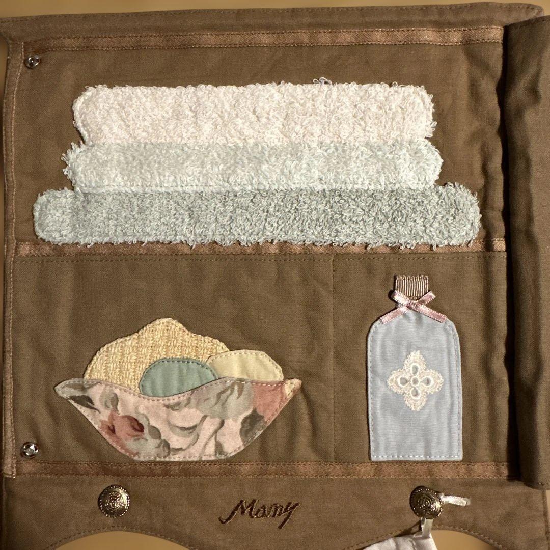 マニー　タペストリー