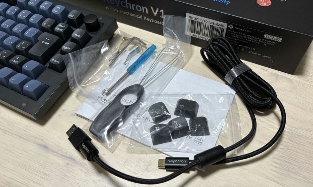 keychron v1 JIS配列　75%有線メカニカルキーボード　茶軸