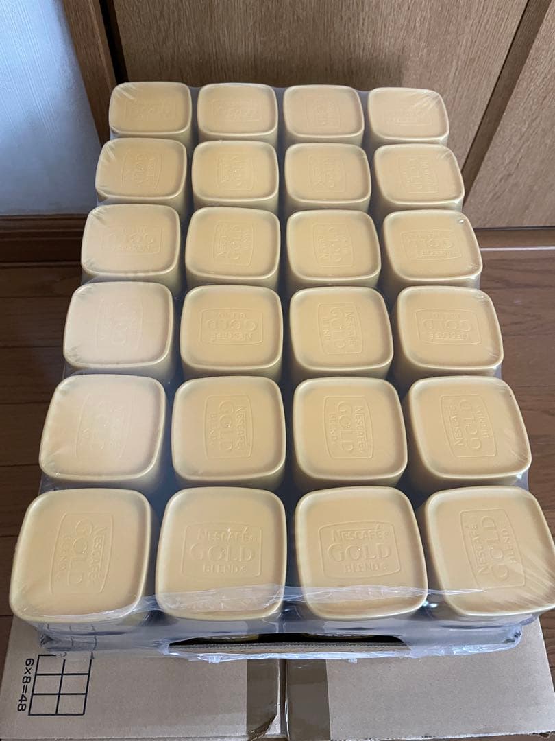 Nescafe Gold インスタントコーヒー 24個入り