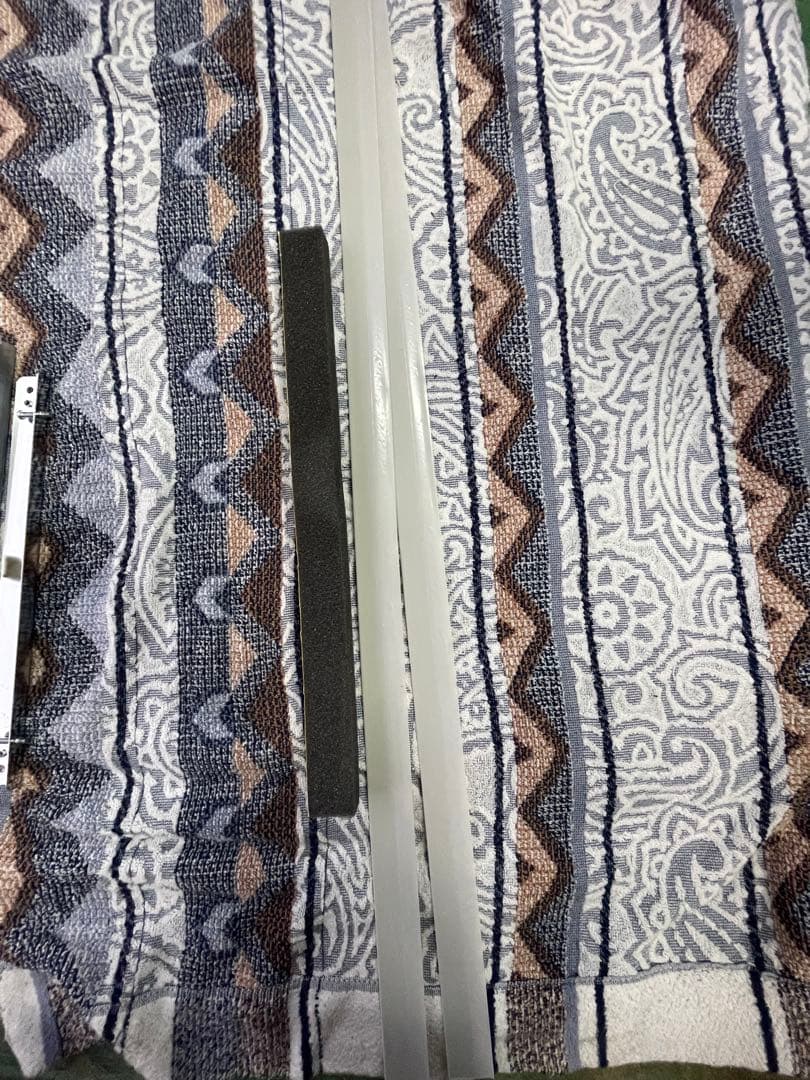 KOIZUMIルームエアコンKAW-1622(2022年製)