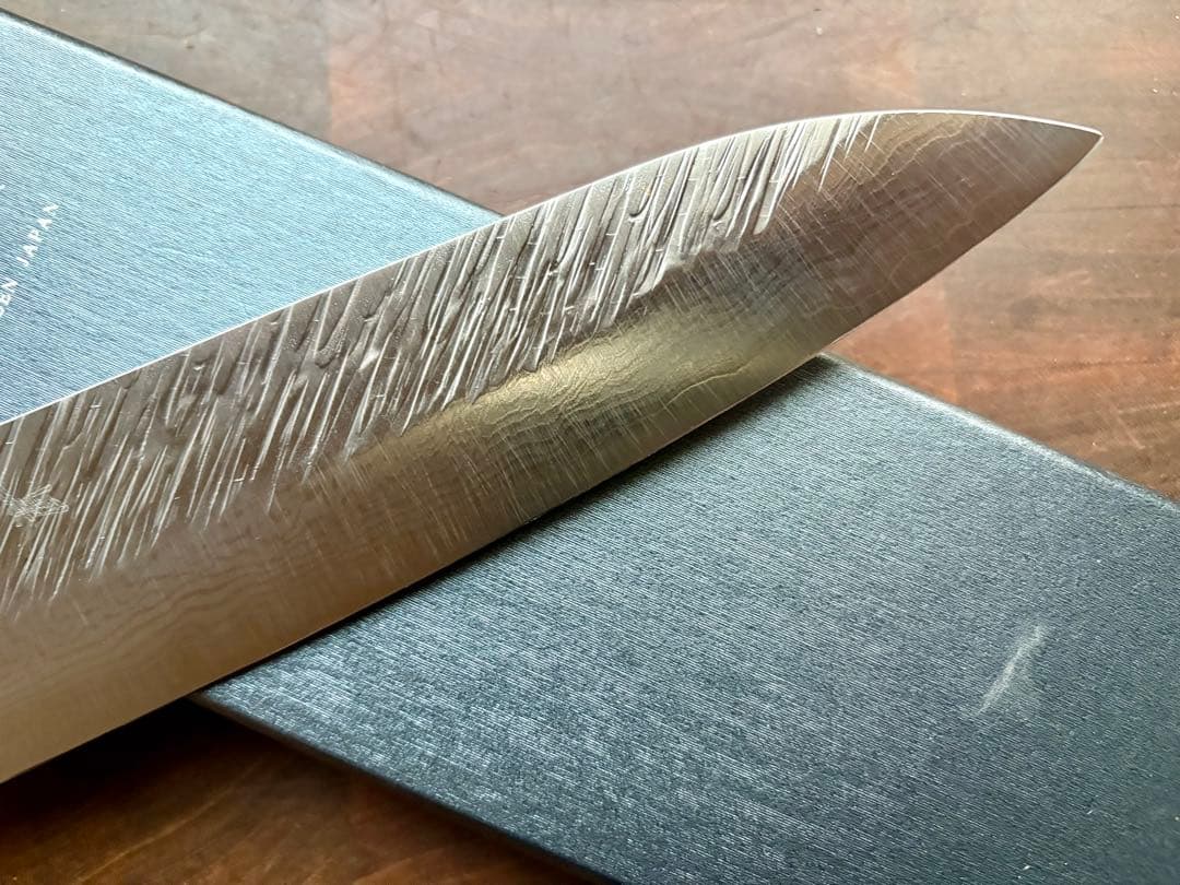 黒崎優　風神　ダマスカス　VG-10 牛刀　210mm 包丁　槌目　越前打刃物