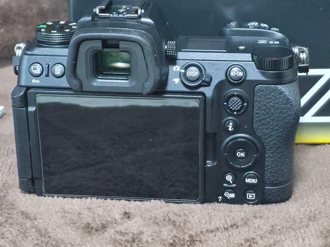 「ほぼ新品」Nikon Z6Ⅲ ボディ