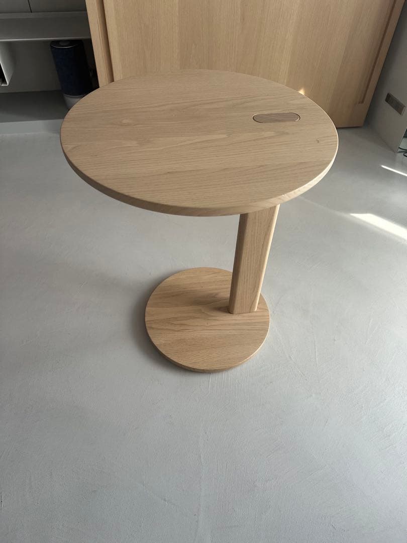 カリモクニュースタンダード　コーヒーテーブル