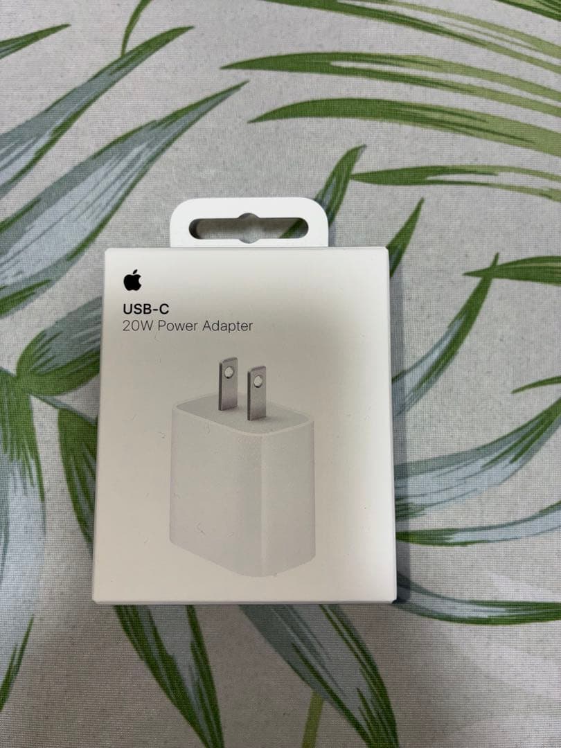 新品未開封 AirPods 4 本体 アクティブノイズキャンセリングセット
