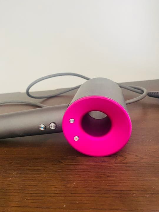 dyson ドライヤー本体のみ