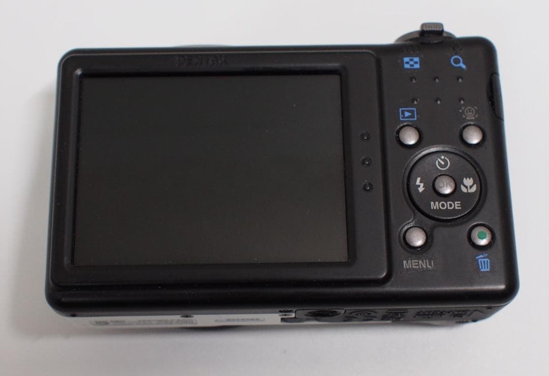 PENTAX Optio RZ10 本体とバッテリー